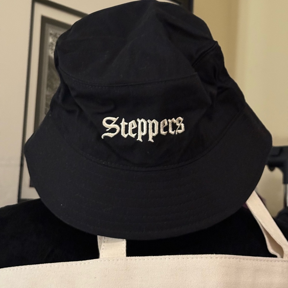 NEW Kendrick Lamar Black and white Steppers Bucket Hat